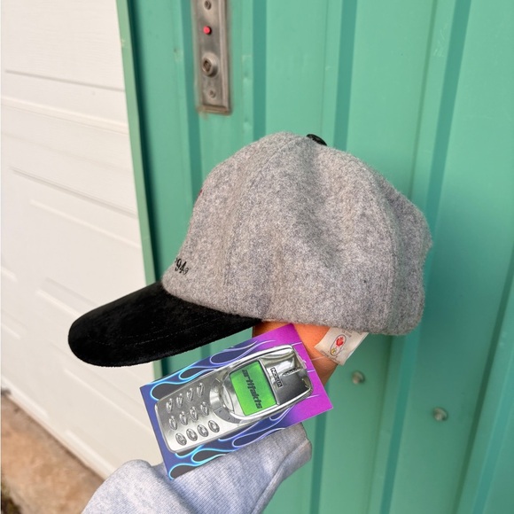 Vintage 1994 Lillehammer Olympics Canada hat velour grey black - Picture 5 of 6